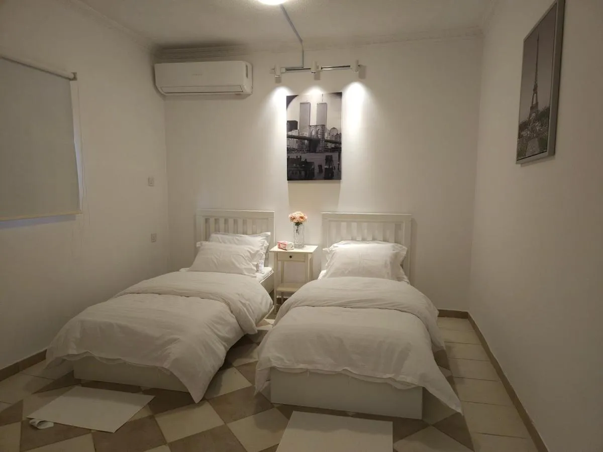 Image 2 of Riyadh, King Faisal District Apartment