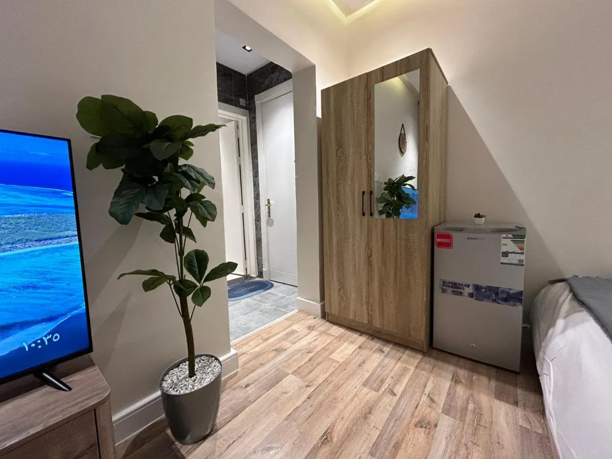 Image 5 of Studio شقه استديو الملقا 10ب