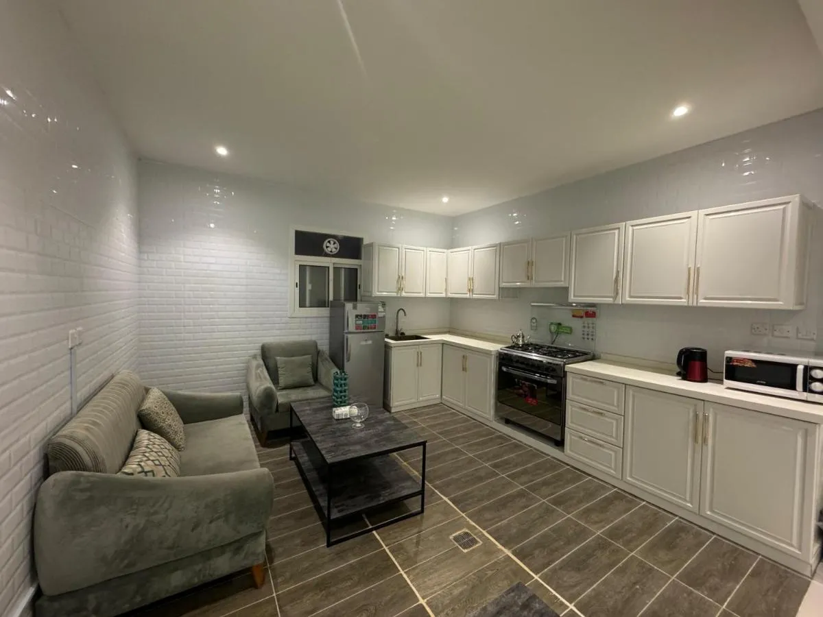 Image 1 of The white Apartments
