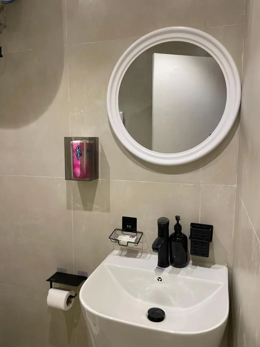 Image 2 of VIP Studio