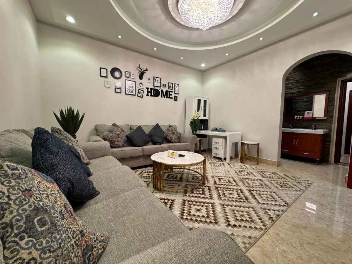 Image 3 of شقة فاخرة غرفة وصالة النرجس 22