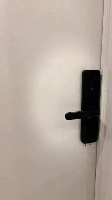 Image 3 of استديو بموقع مميز بقرب البوليفارد