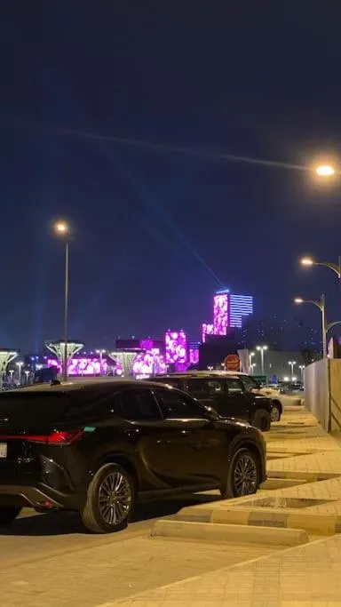Image 1 of استديو بموقع مميز بقرب البوليفارد