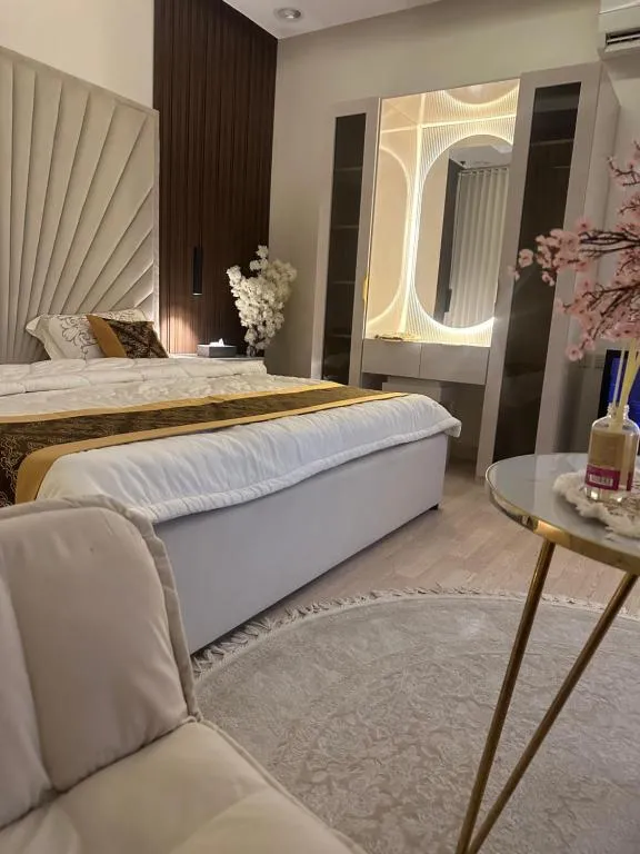 Image of أستديو هادي وراقي