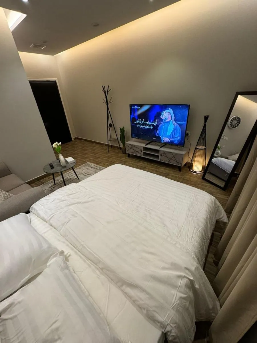 Image 1 of استديو مودرن فاخر بدخول ذاتي