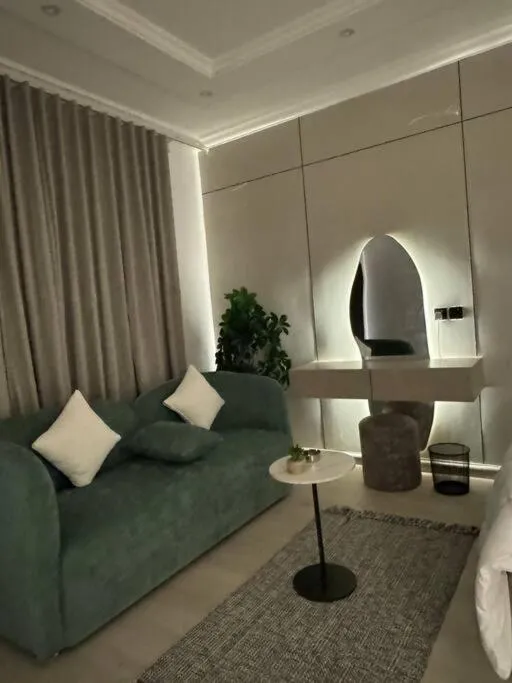 Image 3 of استديو مودرن وفاخر وبموقع مميز