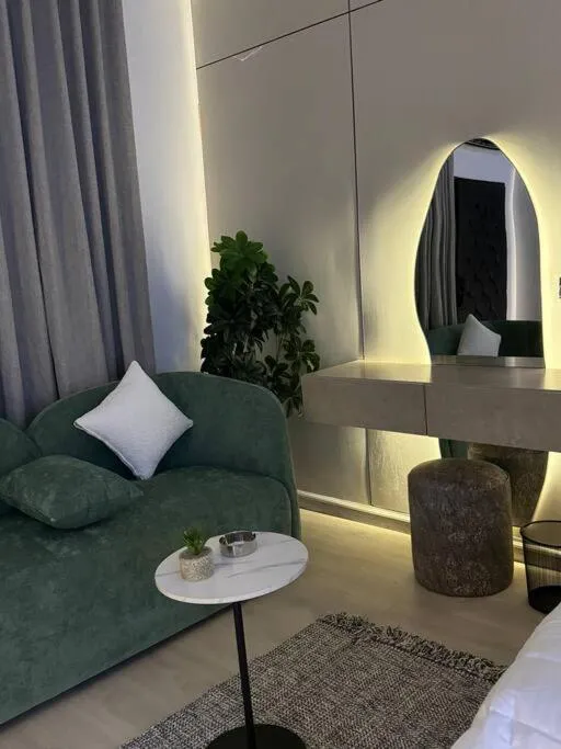 Image 2 of استديو مودرن وفاخر وبموقع مميز
