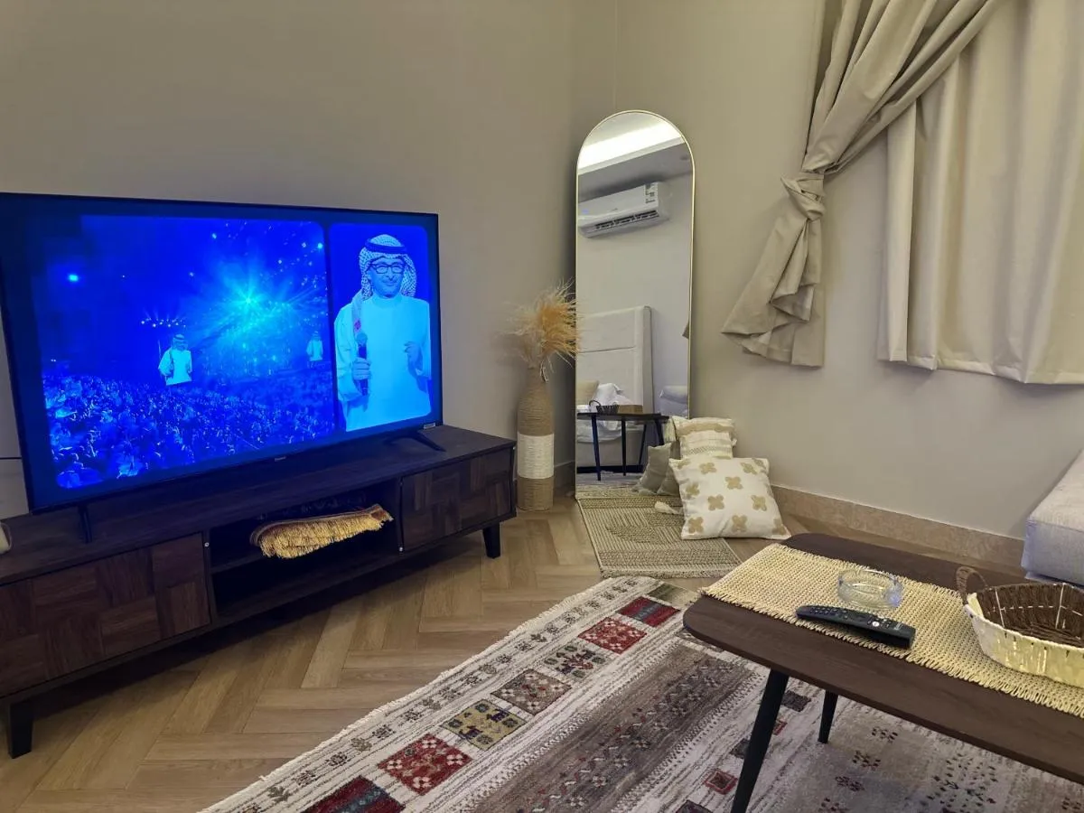 Image 1 of استديو انيق بدخول ذاتي بجانب البوليڤارد