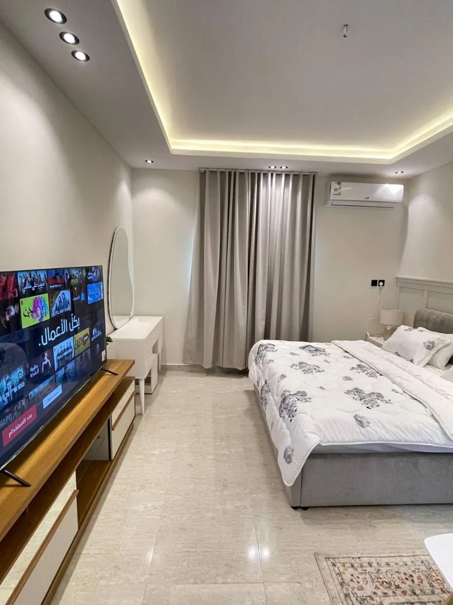 Image 3 of استوديو مودرن مع جاكوزي ودخـول ذاتي