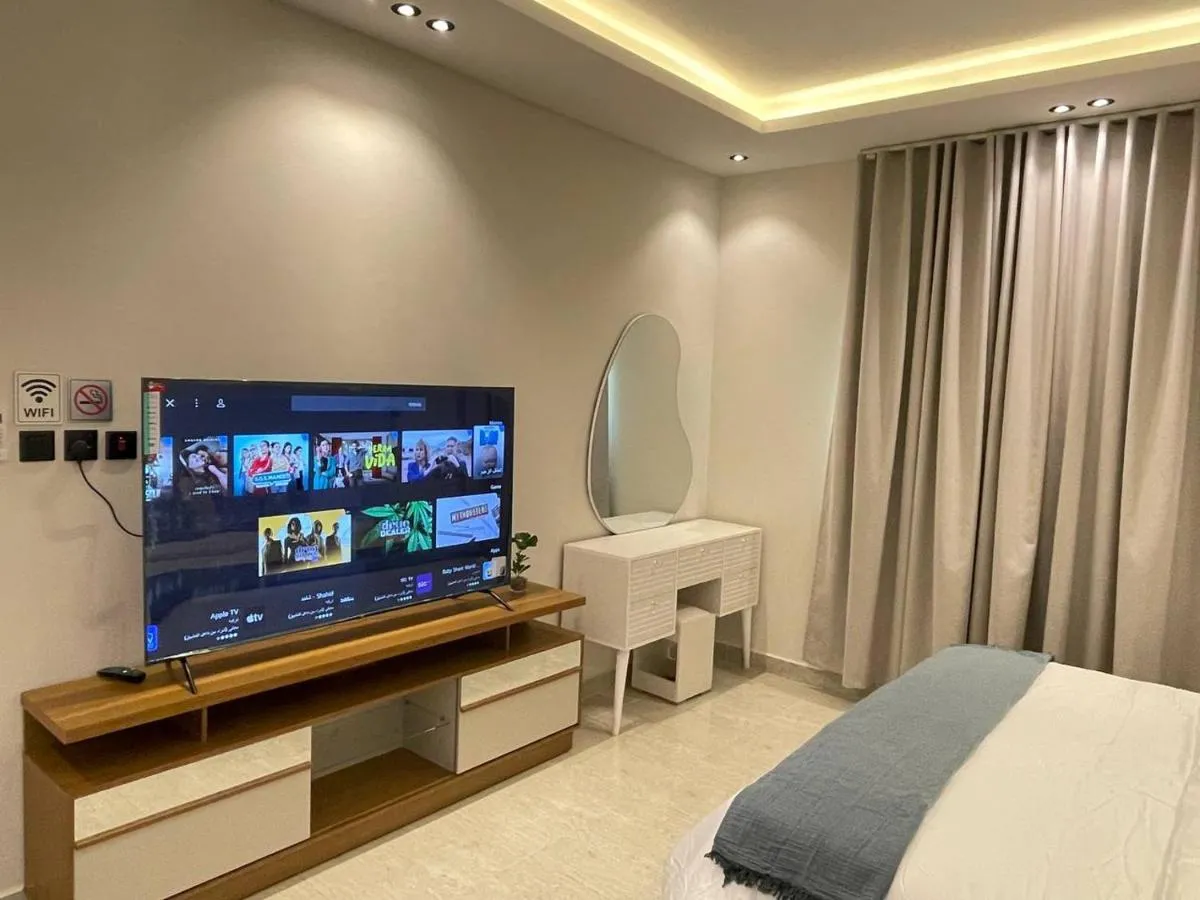 Image 1 of استوديو مودرن مع جاكوزي ودخـول ذاتي