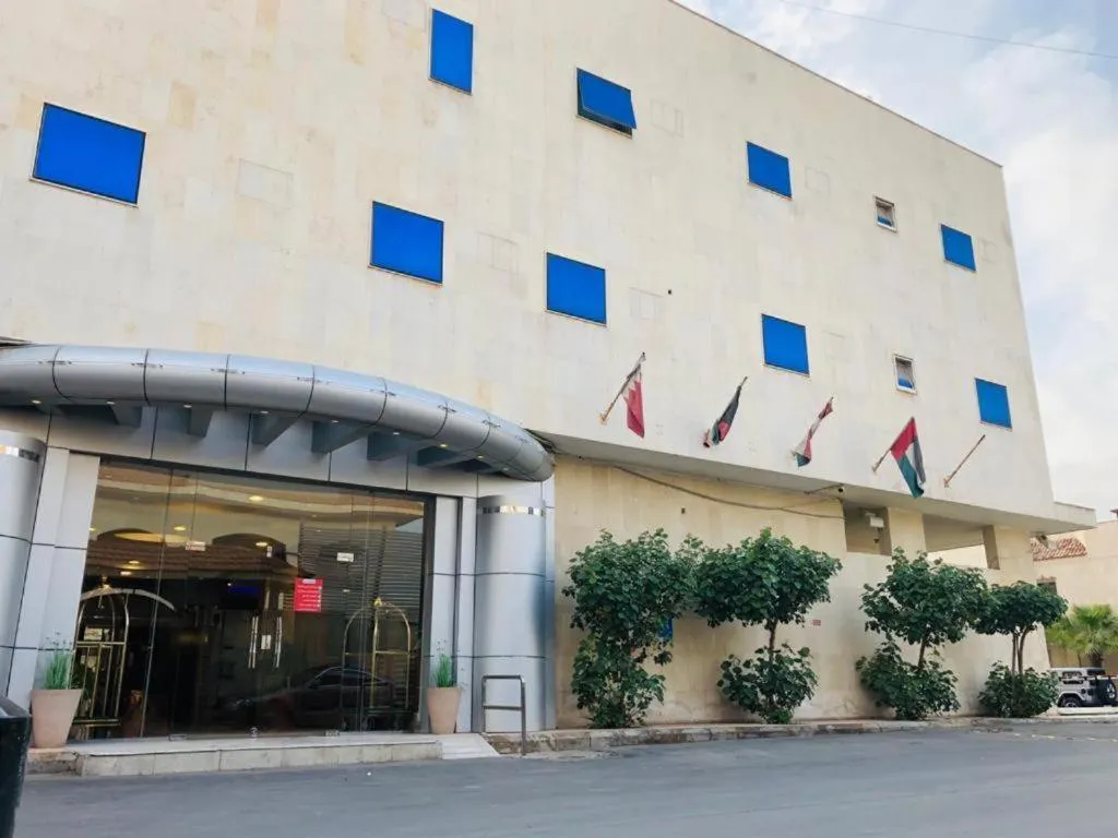 Image 1 of اول سويت