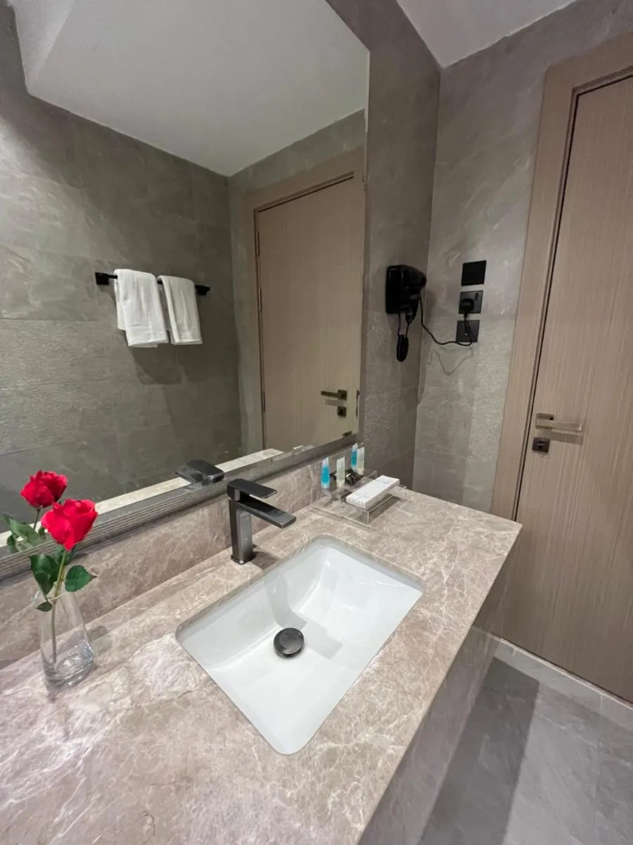 Image 1 of Alfahad hotel apartment
