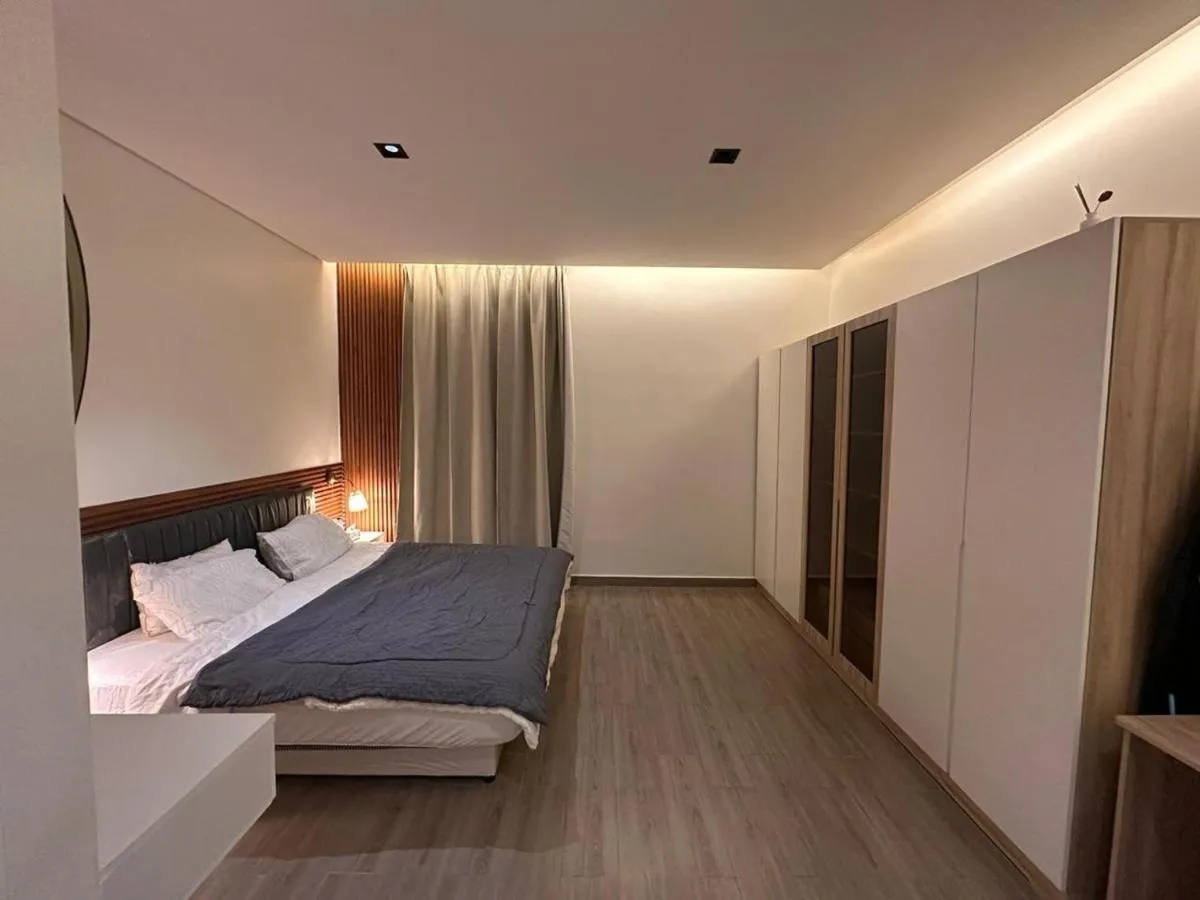 Image 6 of A new and very luxurious apartment