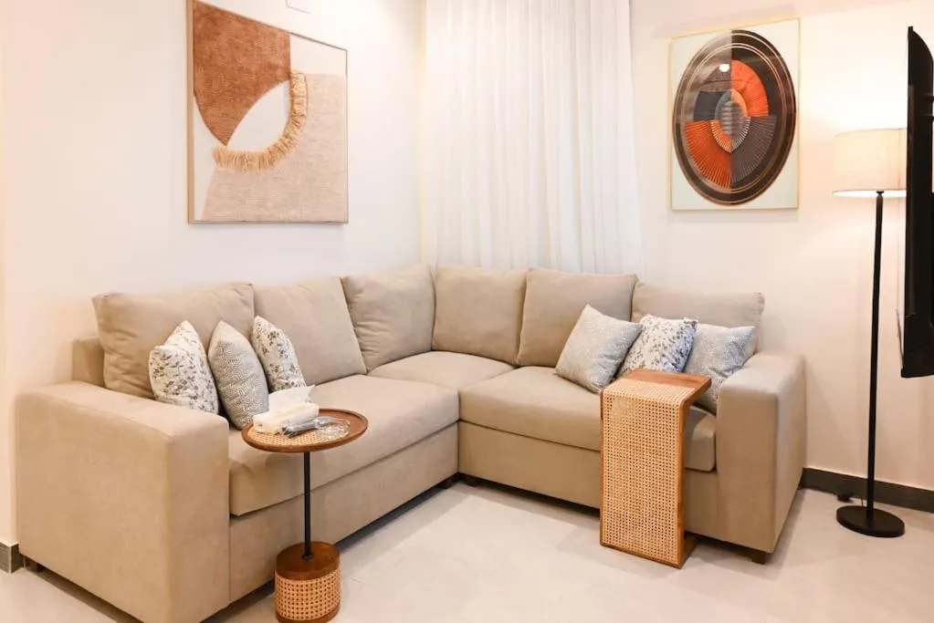 Image 6 of B20 Spacious Apartment 5min BLVD