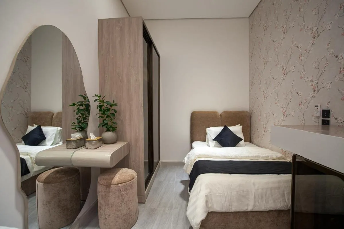 Image 1 of Elite Studio AlRimal-5