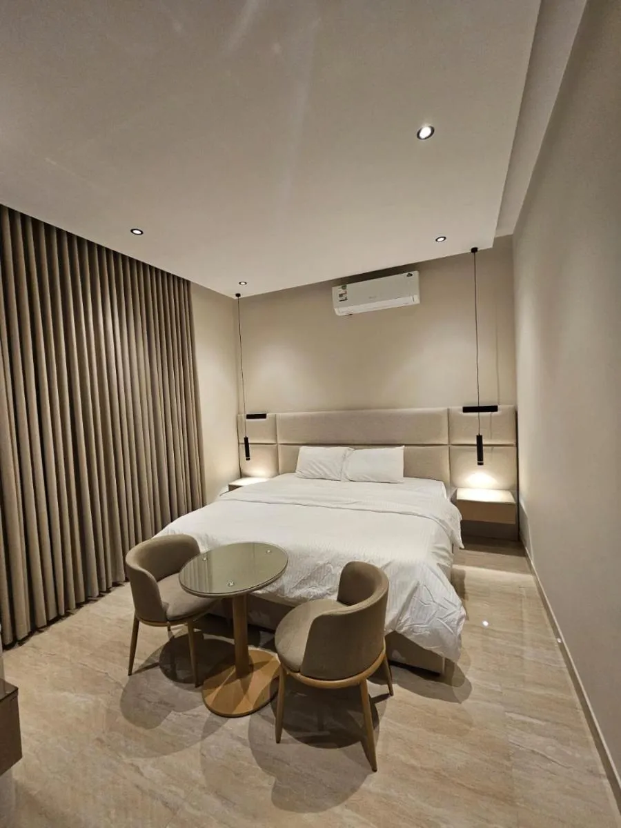 Image 1 of غرفه فاخره 2