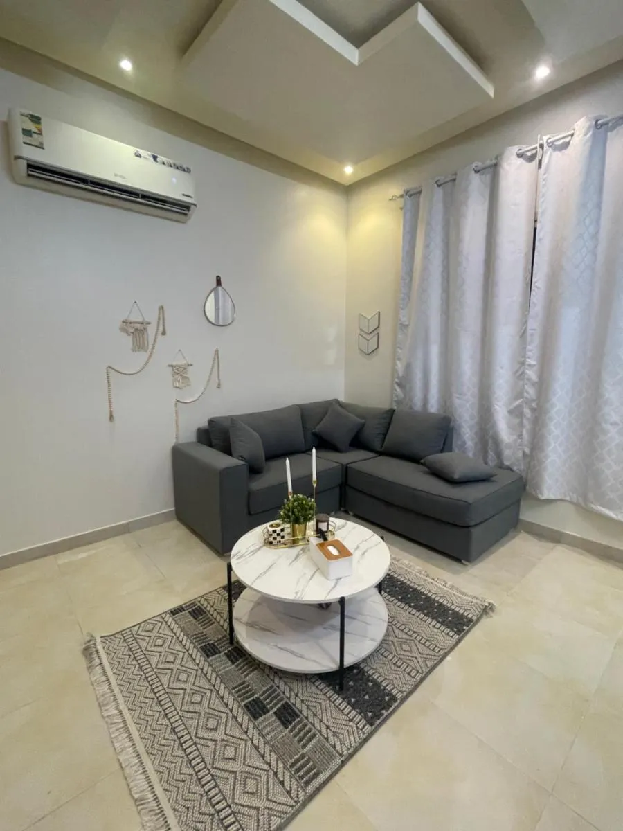 Image 1 of غرفة وصالة بقرطبة