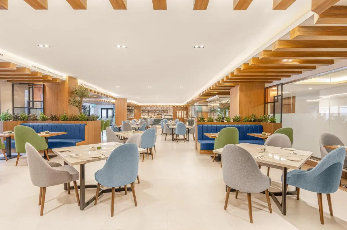 Image 4 of Holiday Inn Riyadh The Business District by IHG
