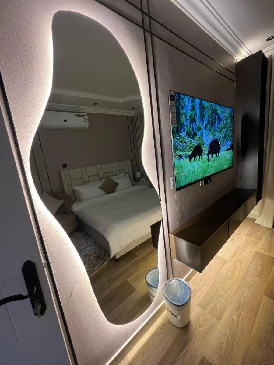 Image 2 of Hotel studio in Yarmouk