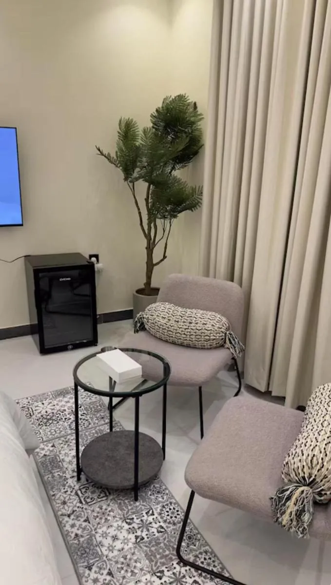 Image 5 of LP84-5 Luxurious & Lavish Loft 1BR In Hittin