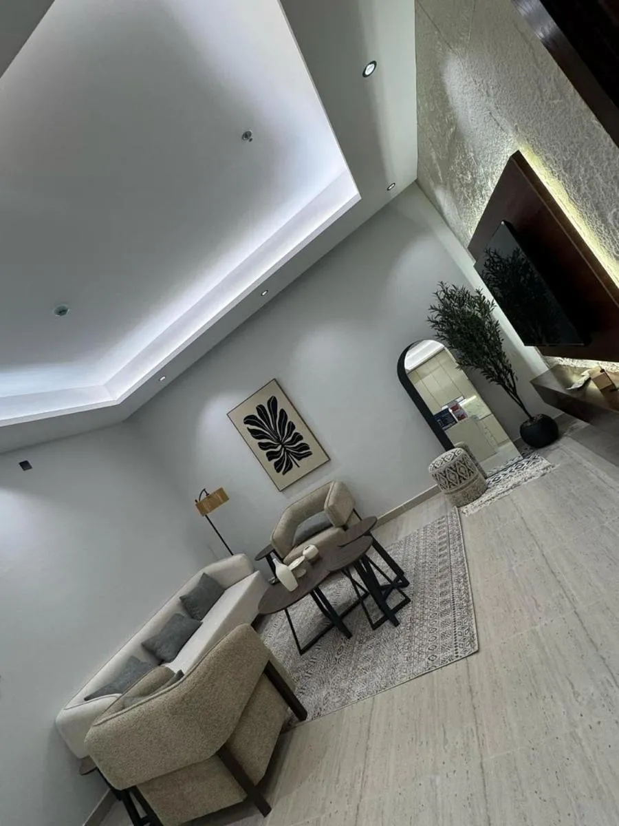 Image 5 of LP90-1 Bohemian Breeze 1BR Apartment