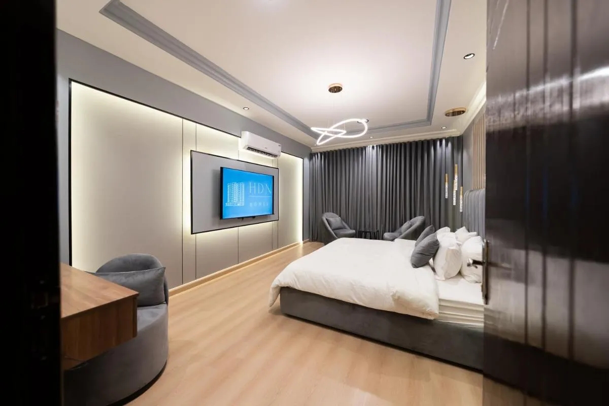 Image 6 of Luxuries Apt,Self-Entry,65 4K TV Smart A3