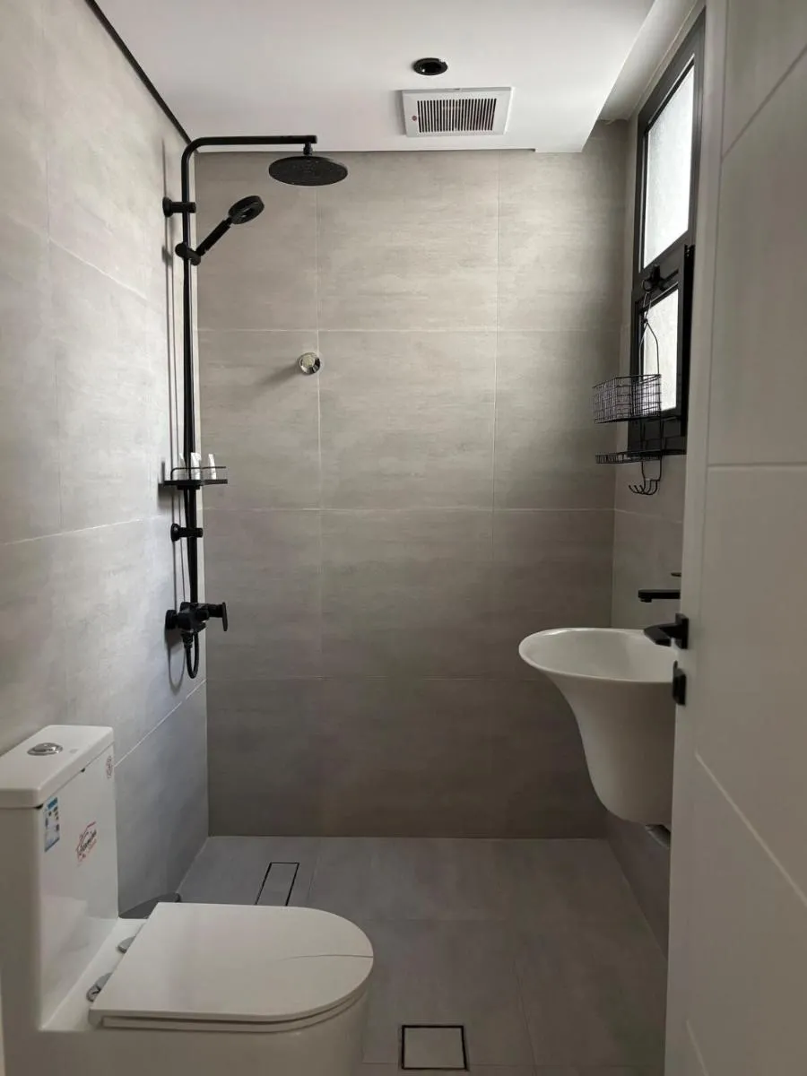 Image 3 of Luxury 2 Bedroom Apartment