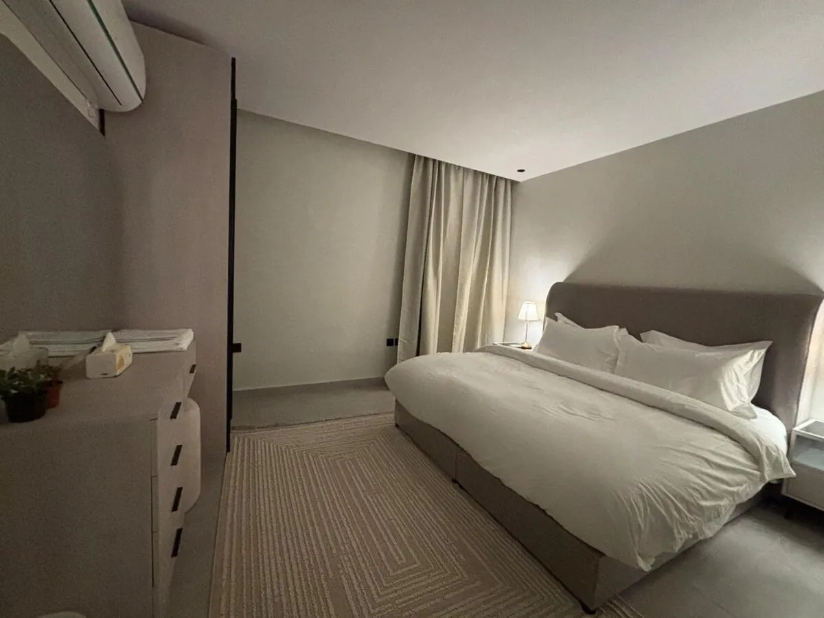 Image 1 of Luxury 2 Bedroom Apartment