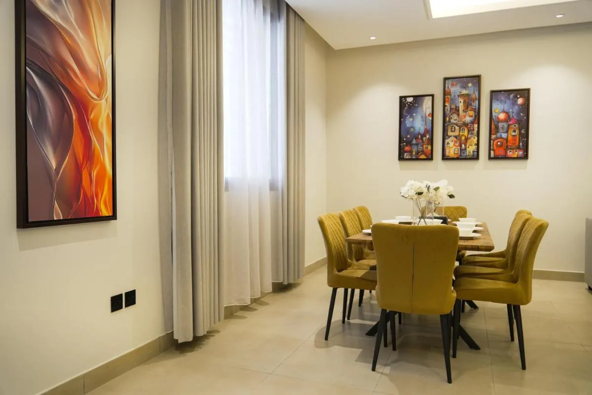 Image 6 of Luxury Apartment in Al Yasmin