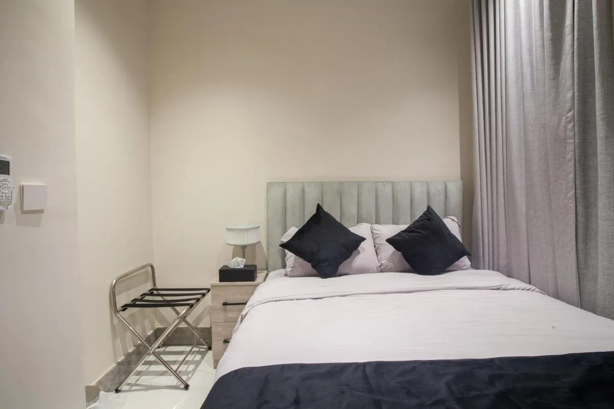 Image 1 of Luxury One-Bedroom Apt AlRimal-4