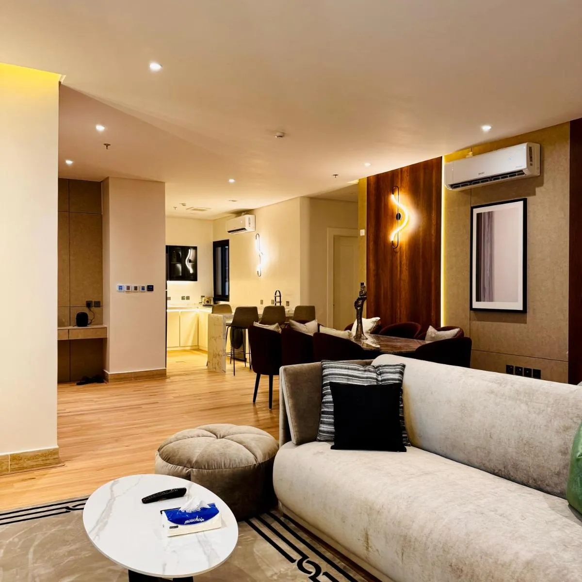 Image 4 of Luxury Smart Apartment B12