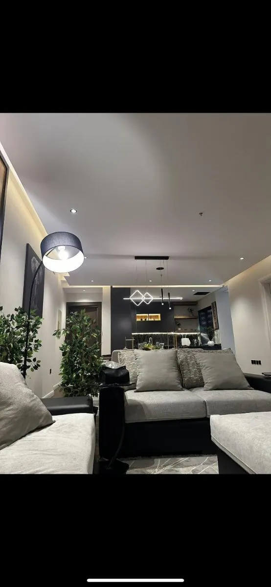 Image 1 of Luxury and smart