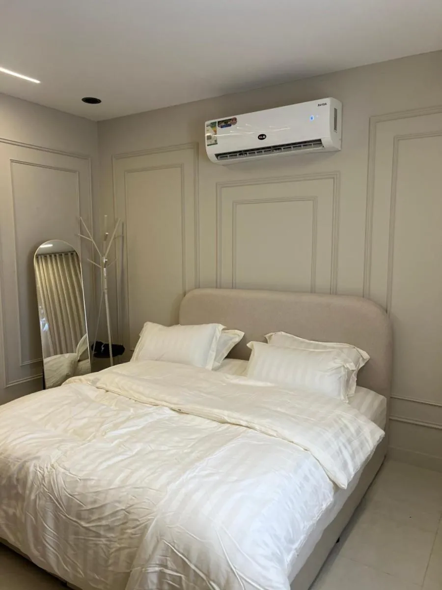 Image 1 of M18 Self Entry Cozy Studio in Alaqeeq 5 Minutes to Boulevard استديو فاخر سرير ماستر دخول ذاتي في حي العقيق 5 دقايق من البوليفارد