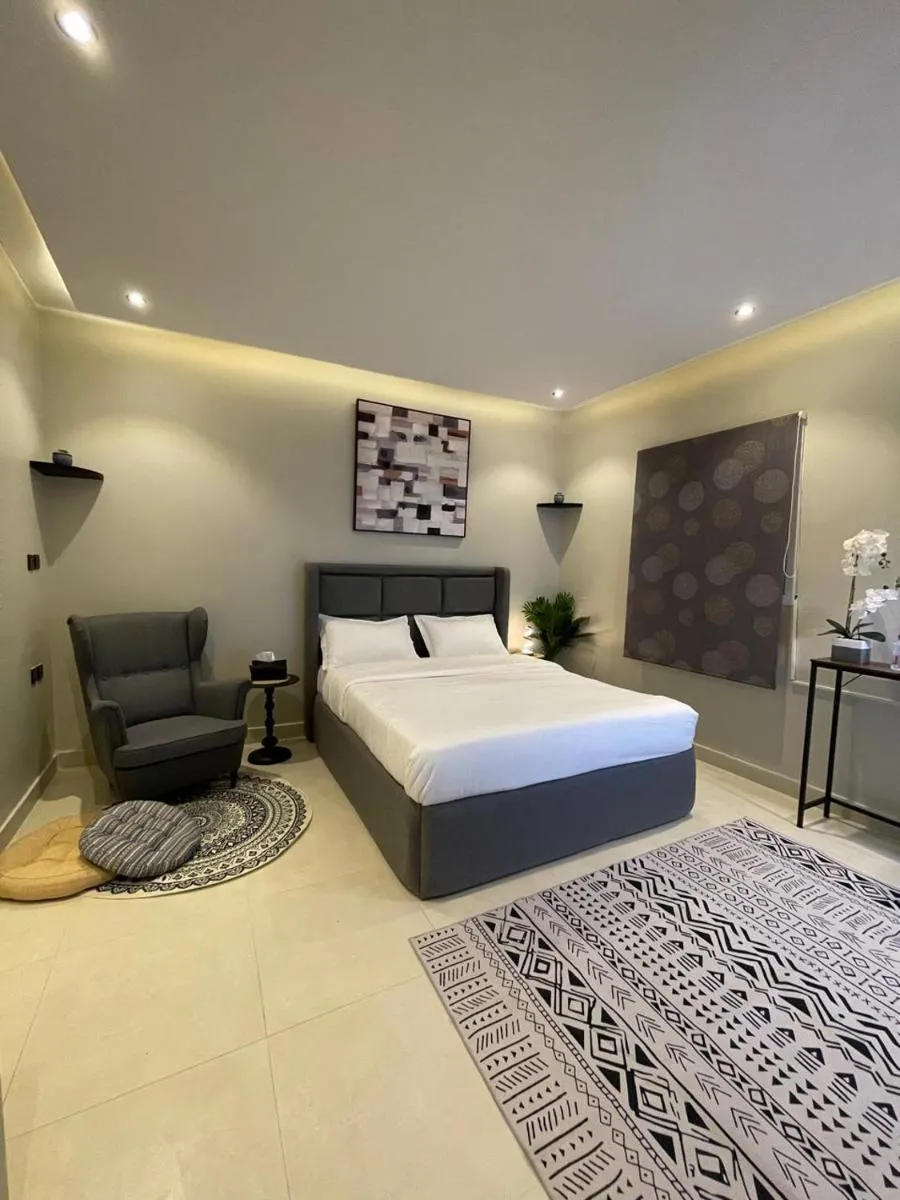 Image 2 of Quite and modern studio with smart entry – استوديو هادىء و حديث دخول ذكي