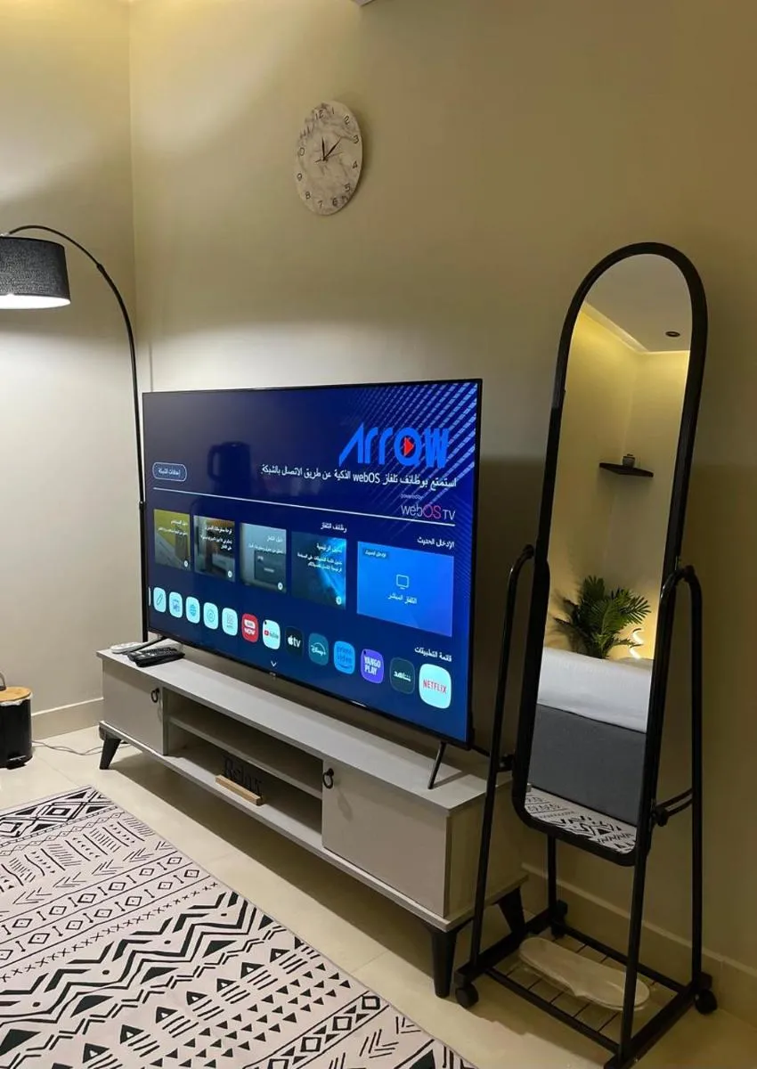 Image 6 of Quite and modern studio with smart entry – استوديو هادىء و حديث دخول ذكي
