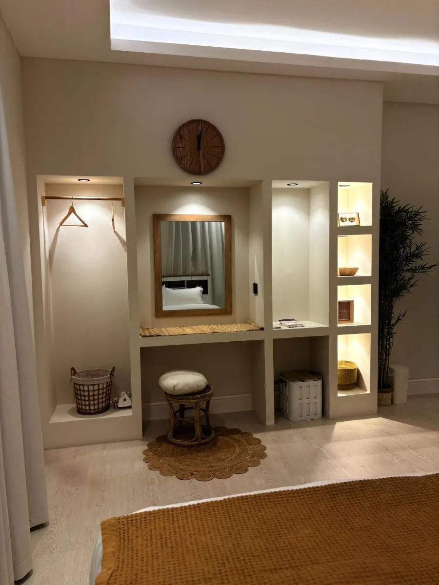 Image 4 of Reefy studio 6