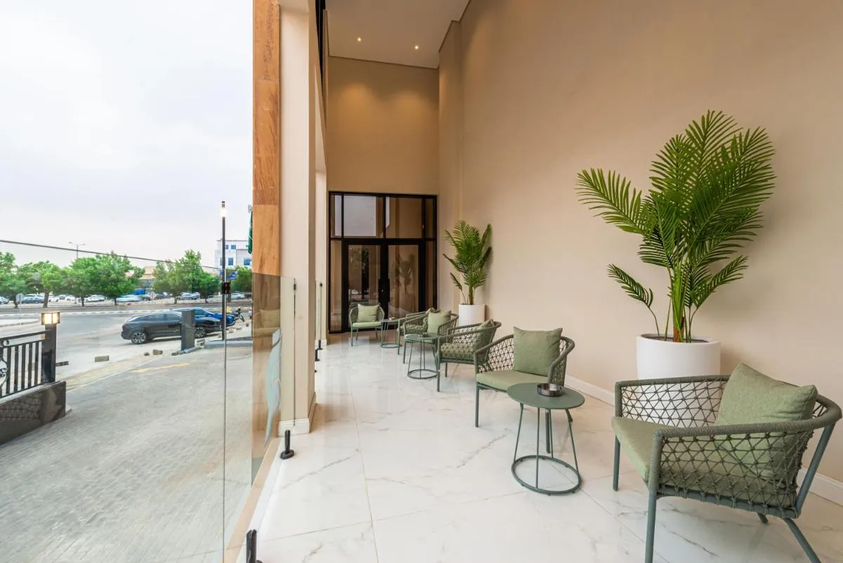 Image 5 of Rhenium Hotel