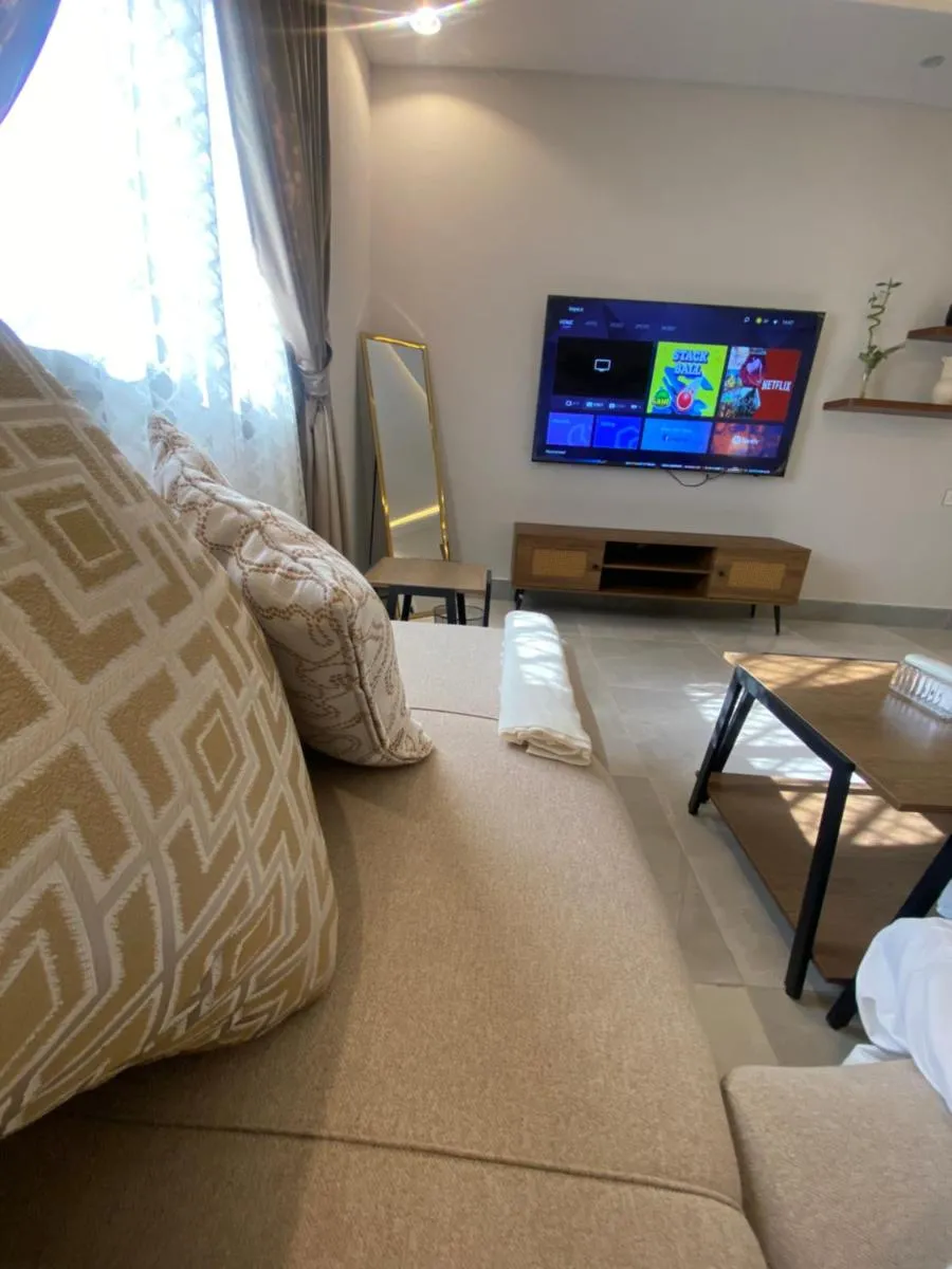 Image 4 of Self Check in Apartment City center