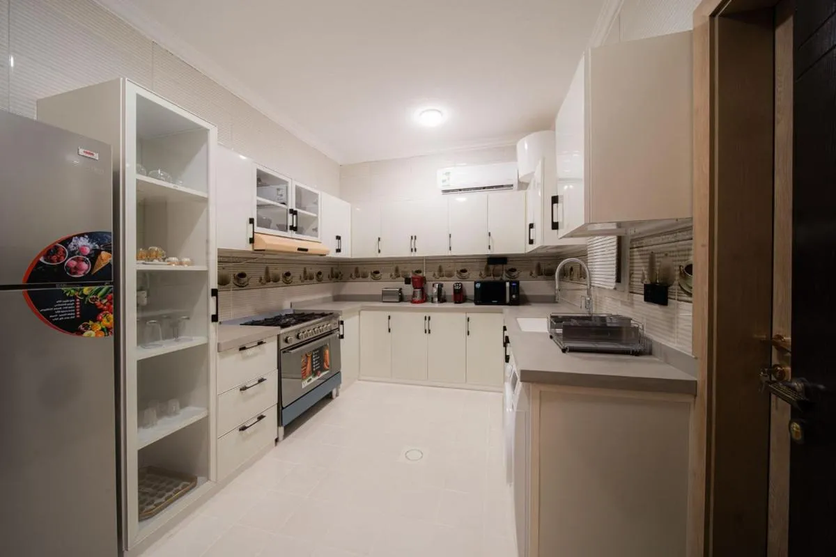Image 3 of The Artisan Residence