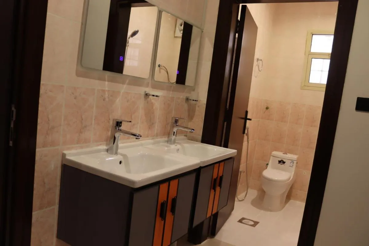 Image 2 of طيف المكان للشقق الفندقية