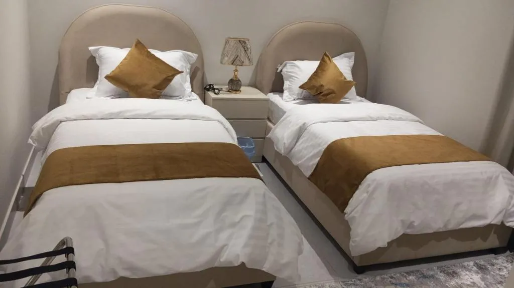 Image of الماجديه vip حي الملقا3غرف وصاله و3 دورات مياه