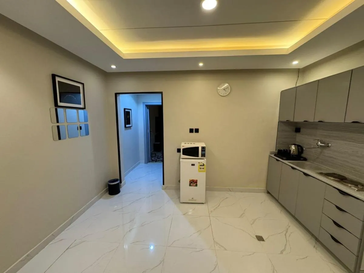 Image 1 of السعاده بالاس للشقق المخدومه
