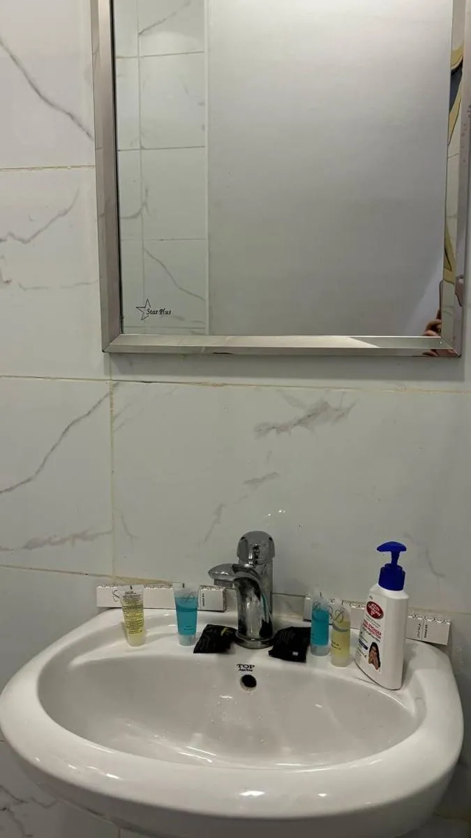 Image 4 of شقة بغرفة نوم وصالة انيقة