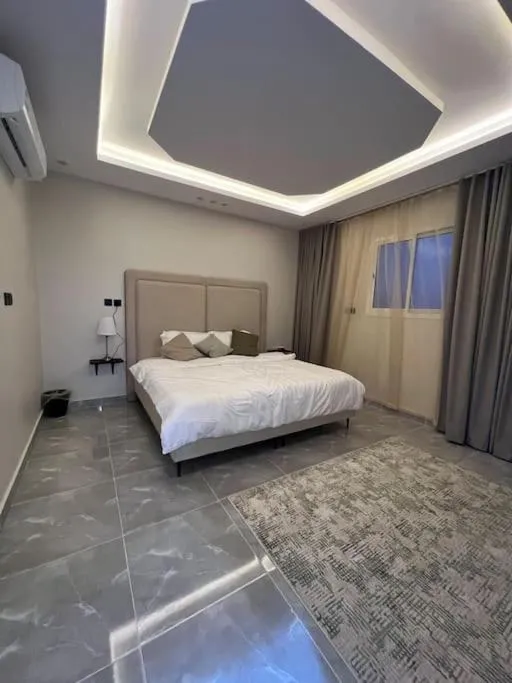 Image 2 of شقة فاخرة بصالة