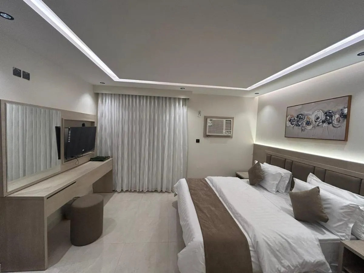 Image 2 of استديو فاخر اثاث عصرى – Luxury studio with modern furniture