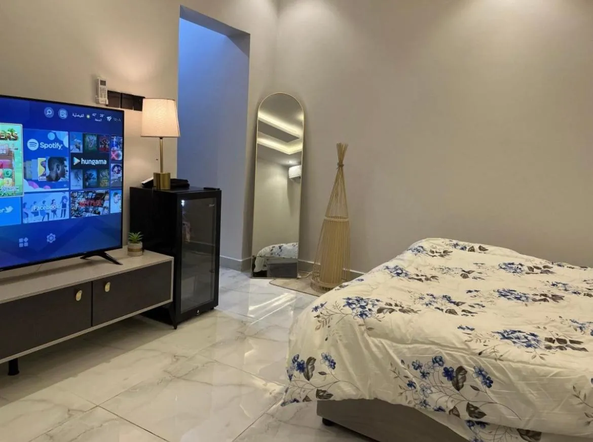 Image 1 of استديو فاخر تسجيل ذاتي