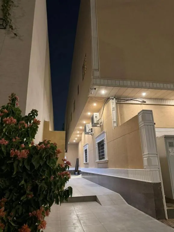 Image of استديو جميل وهادئ النرجس