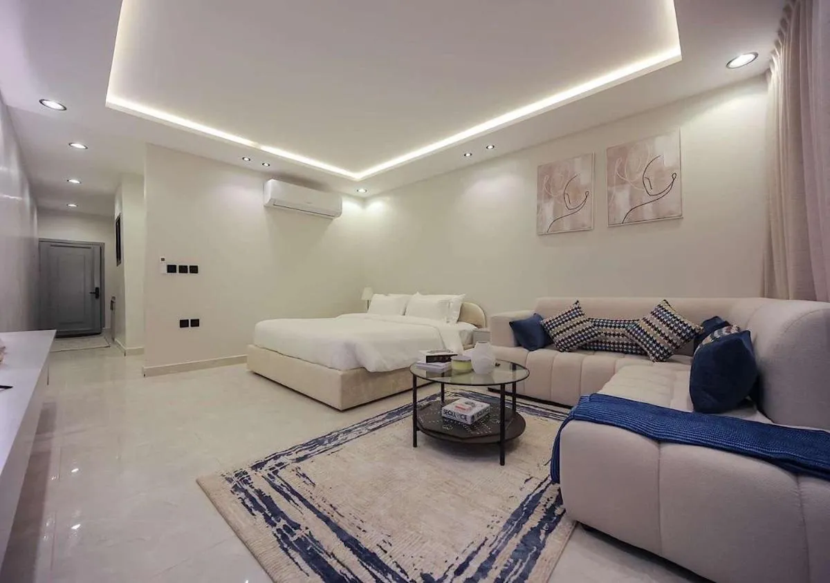 Image 4 of استديو واسع بـ دخـول ذكي 10c