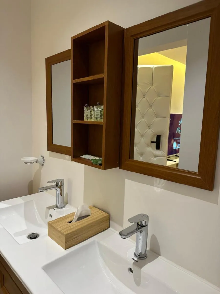 Image 2 of شقة فخمة حي الملقا Skyline luxurious Apartments in Al-Malga Riyadh