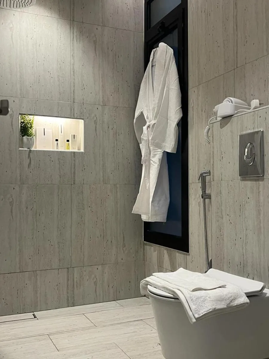 Image 3 of شقة فاخرة جديدة في الملقا Luxury